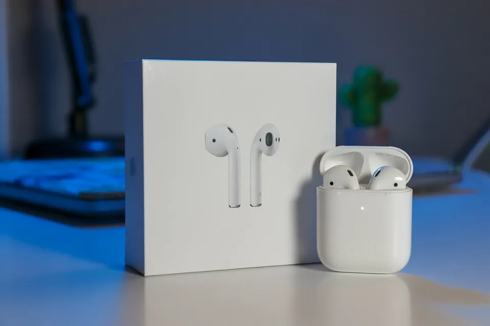 Sforum - Trang thông tin công nghệ mới nhất AirPods2-Box Những vấn đề thường gặp khi sử dụng Apple AirPods và cách khắc phục 