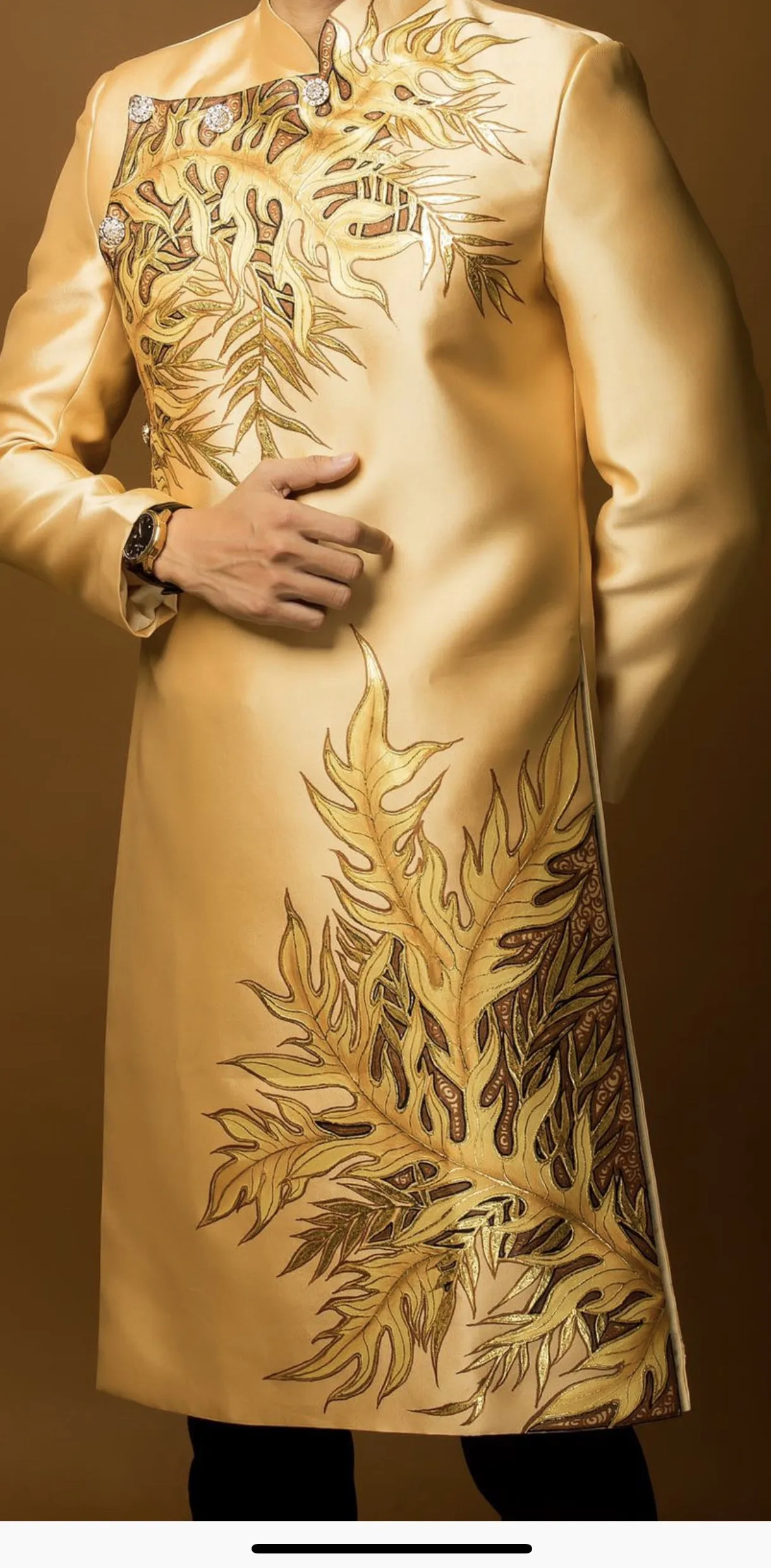 ao dai cach tan nam