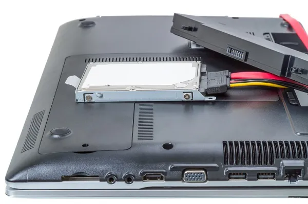 Tuổi thọ pin laptop và hướng dẫn cách thay pin laptop HP