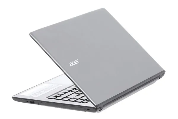 Thiết kế hoàn hảo của laptop Acer Aspire E5 475 33WT giúp người dùng đánh giá cao