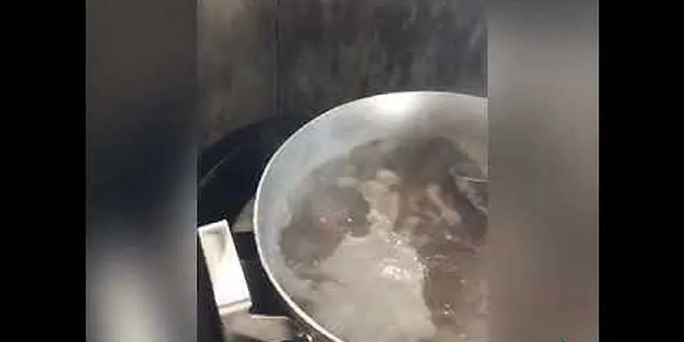 Cách nấu hủ tiếu sườn đơn giản