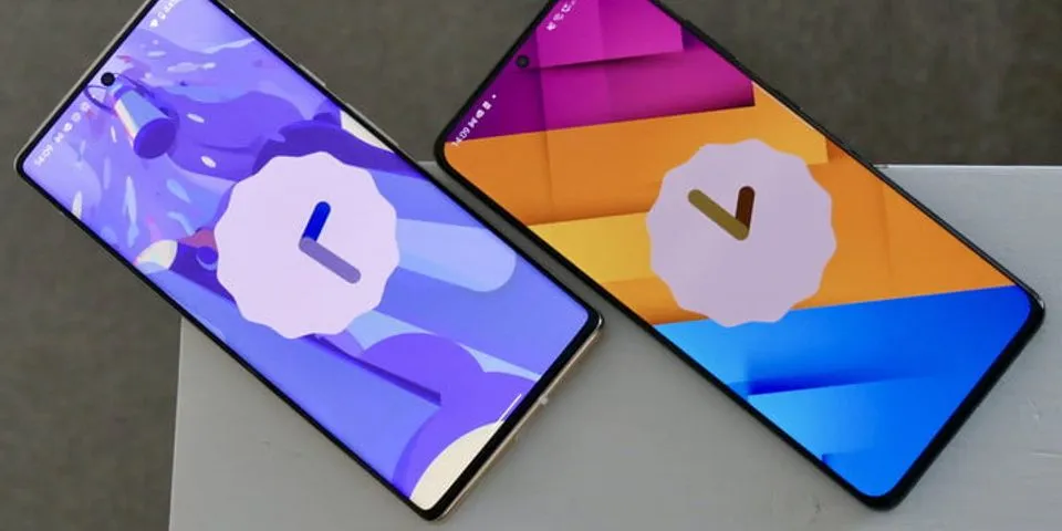 Chúng tôi đã so sánh một UI 4 của Samsung với Android 12 trên Google Pixel 6 Pro